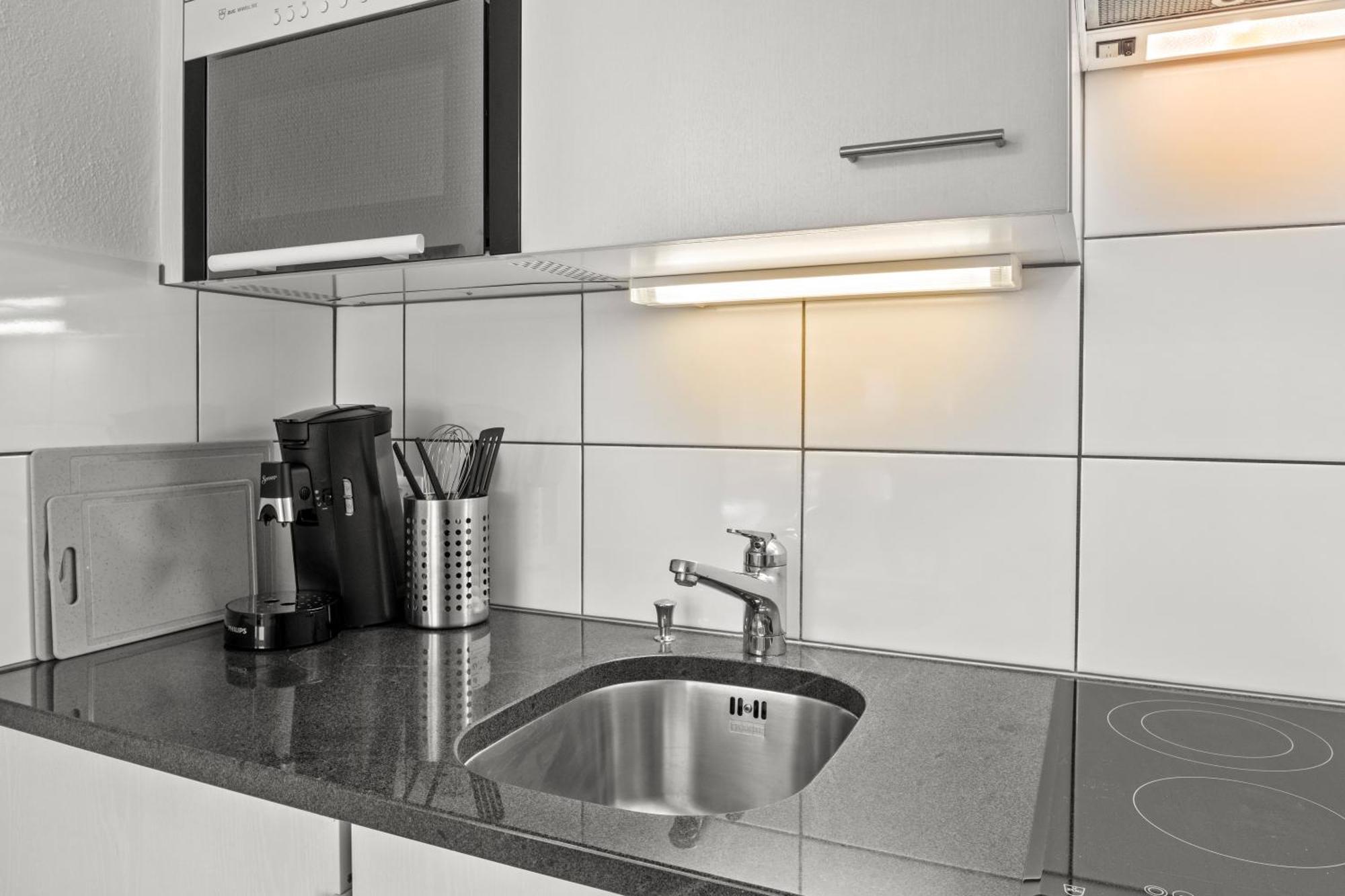 Pearlstay - City Center Twin Bed Workplace Washer Вінтертур Екстер'єр фото